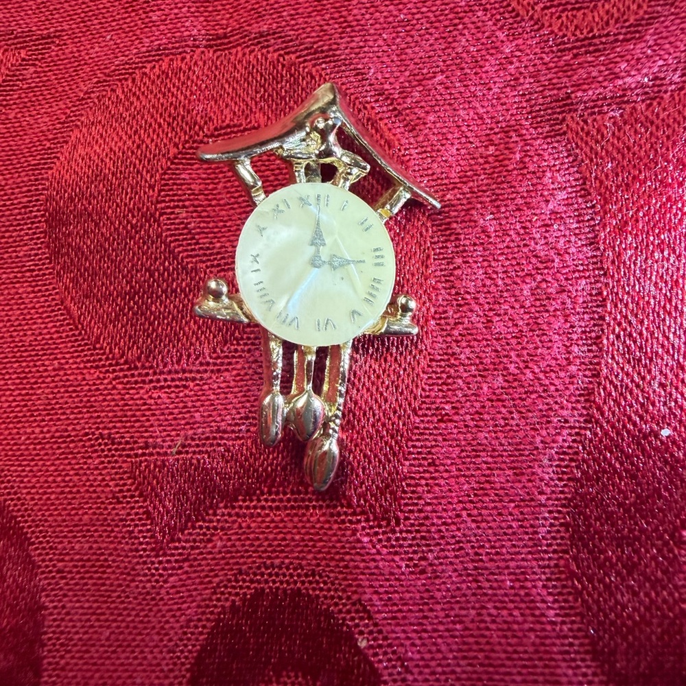 Gold Cuckoo Clock Brooch